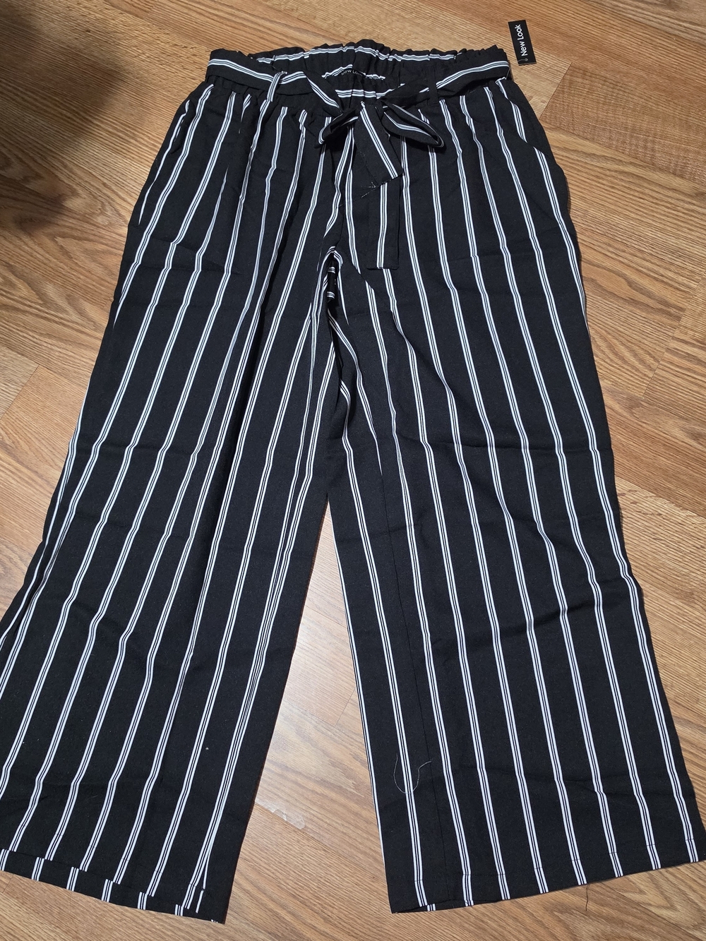 NEW LOOK Black and White Pinstripes Wide Leg Pants with   Tie Waist